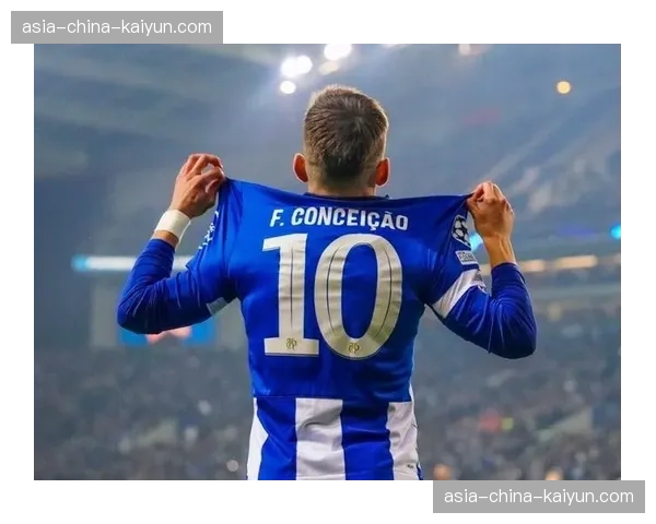 赛前发布会：波尔图主帅孔塞桑表示，对阵切尔西将坚持自己的防守哲学