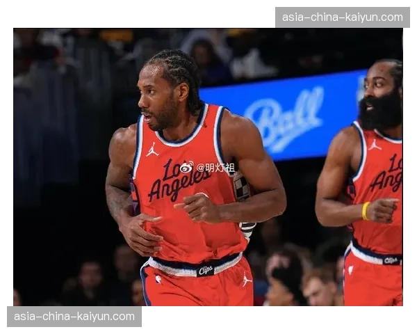 快船主场复仇成功,伦纳德关键抢断锁定胜局